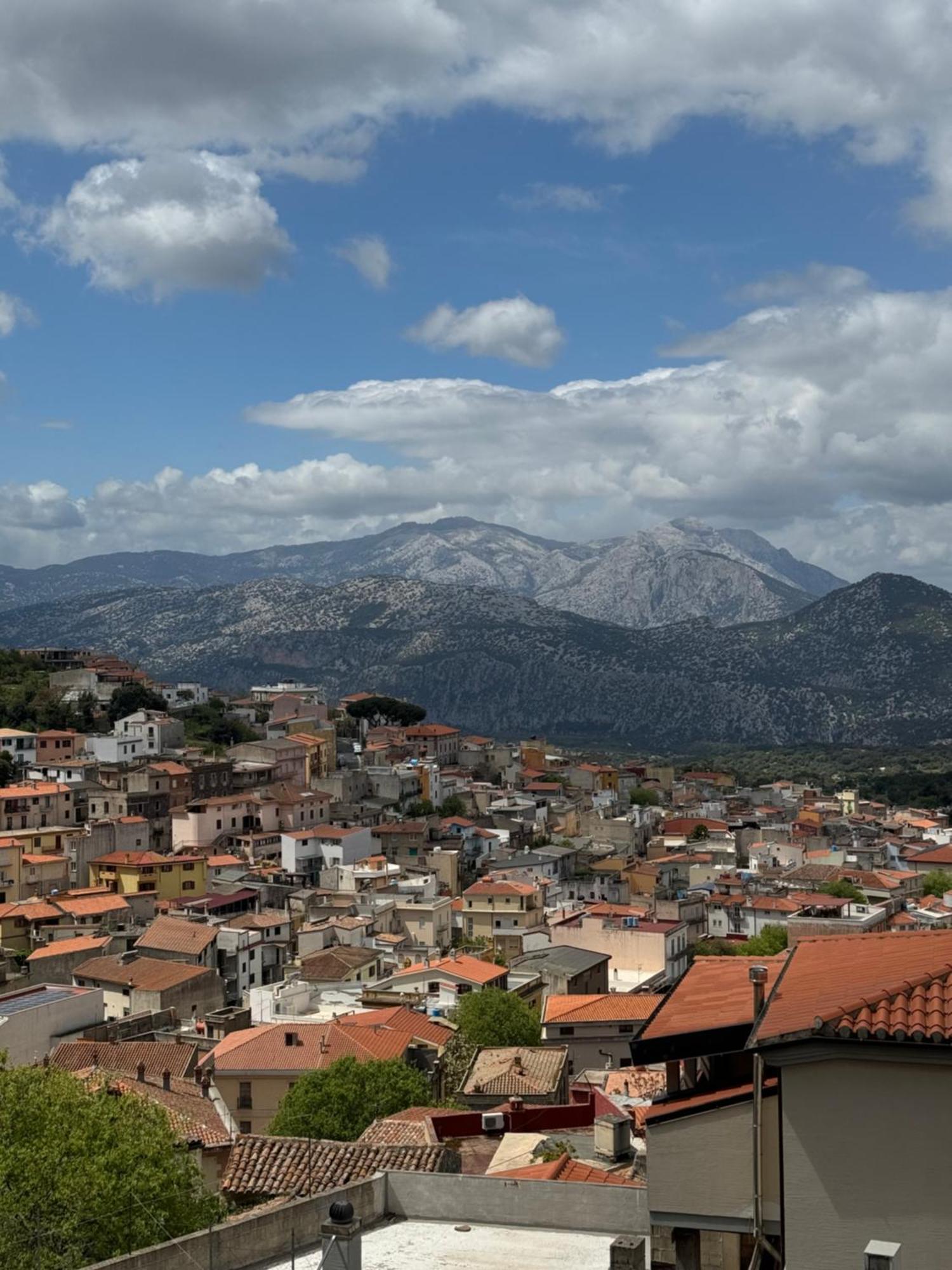 Iloghe Di Marras Otel Loculi Dış mekan fotoğraf